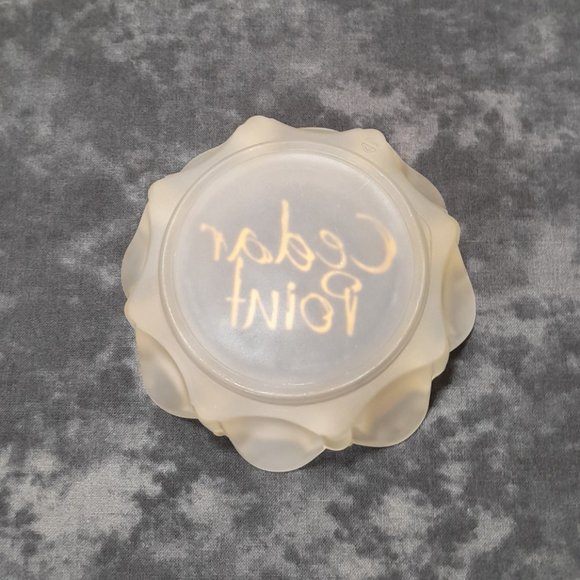 Cedar Point Frosted Glass Ashtray Amusement Park Souvenir - Picture 6 of 8